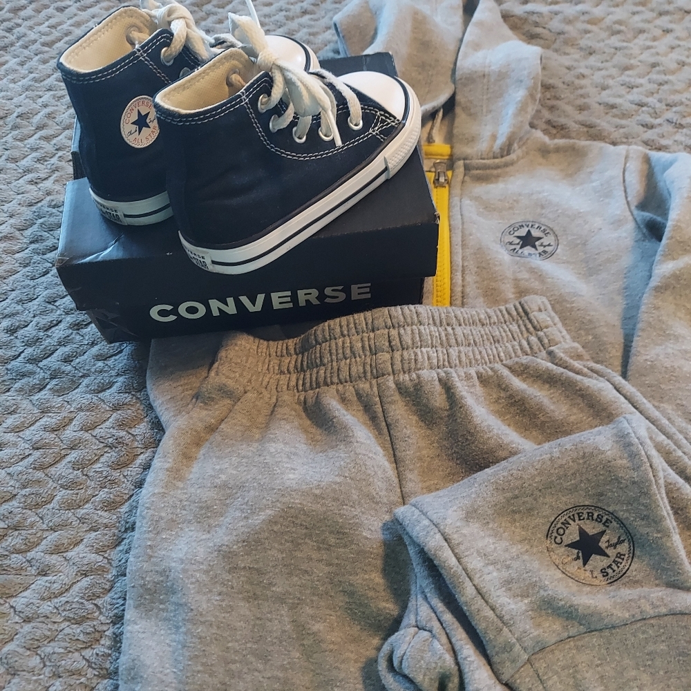 Matching toddler Converse sweat suit & shoes